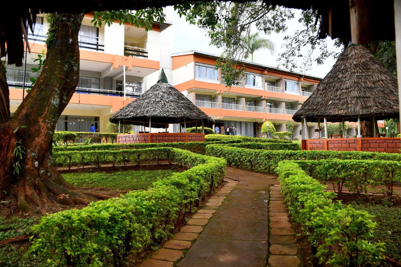 Golf Hotel Kakamega Екстер'єр фото