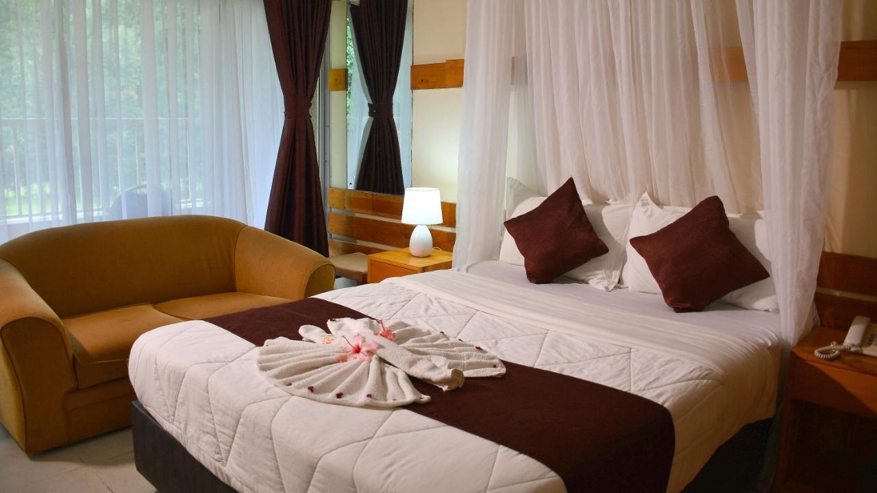 Golf Hotel Kakamega Екстер'єр фото