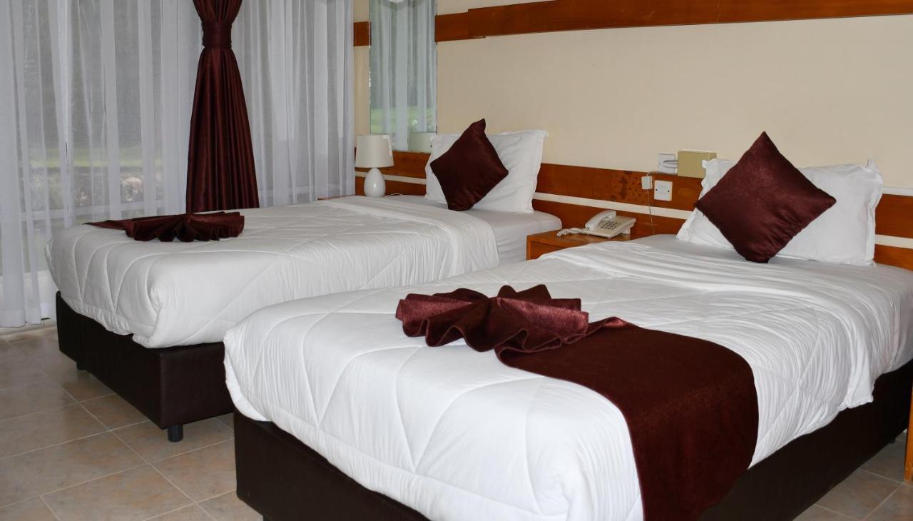 Golf Hotel Kakamega Екстер'єр фото