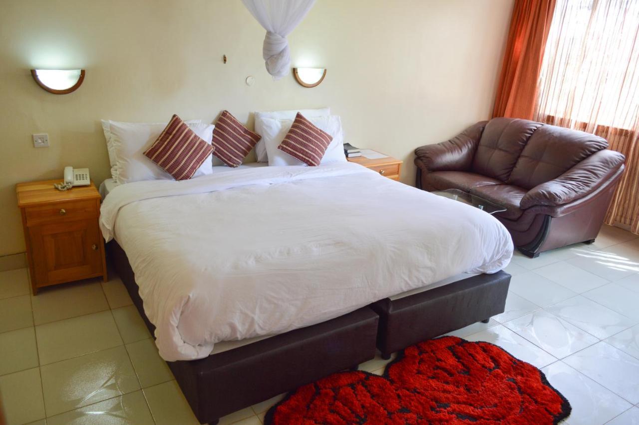 Golf Hotel Kakamega Екстер'єр фото