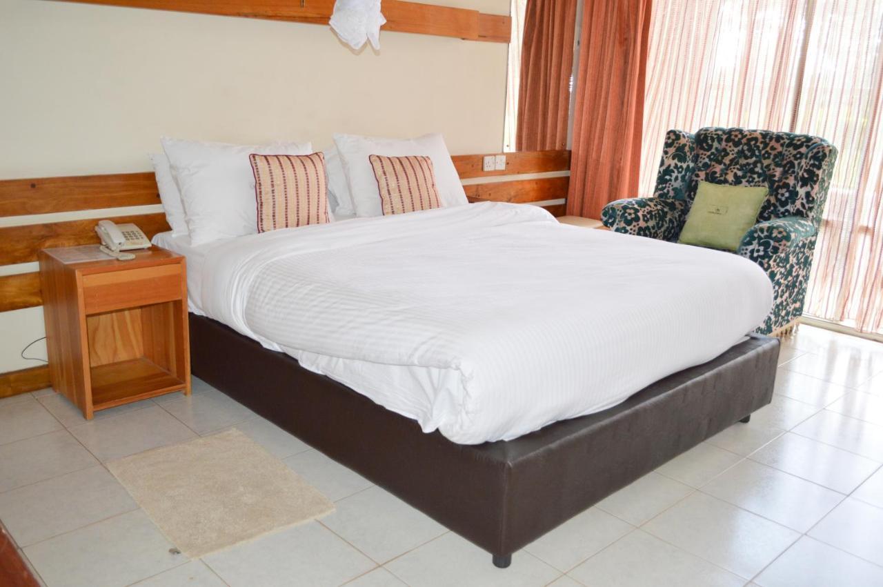Golf Hotel Kakamega Екстер'єр фото