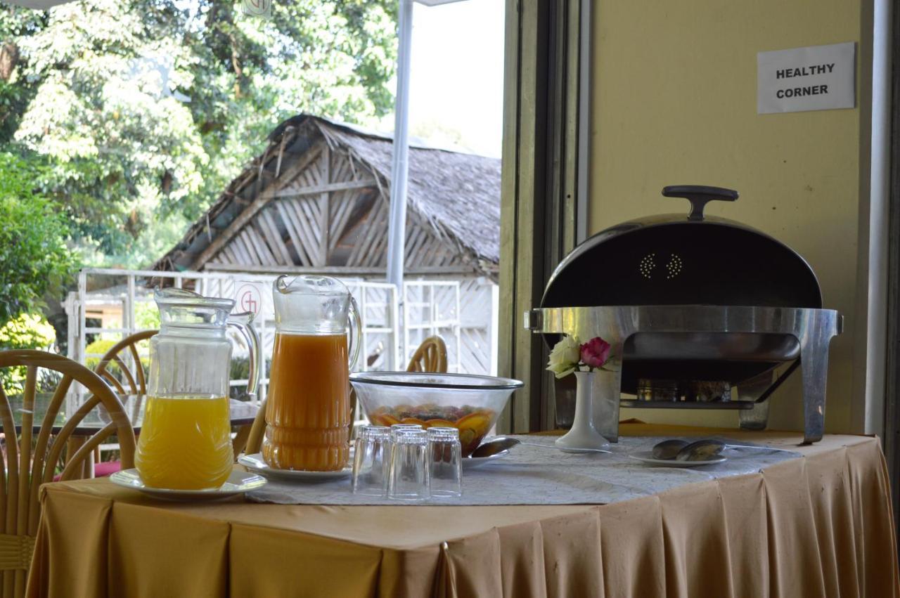Golf Hotel Kakamega Екстер'єр фото
